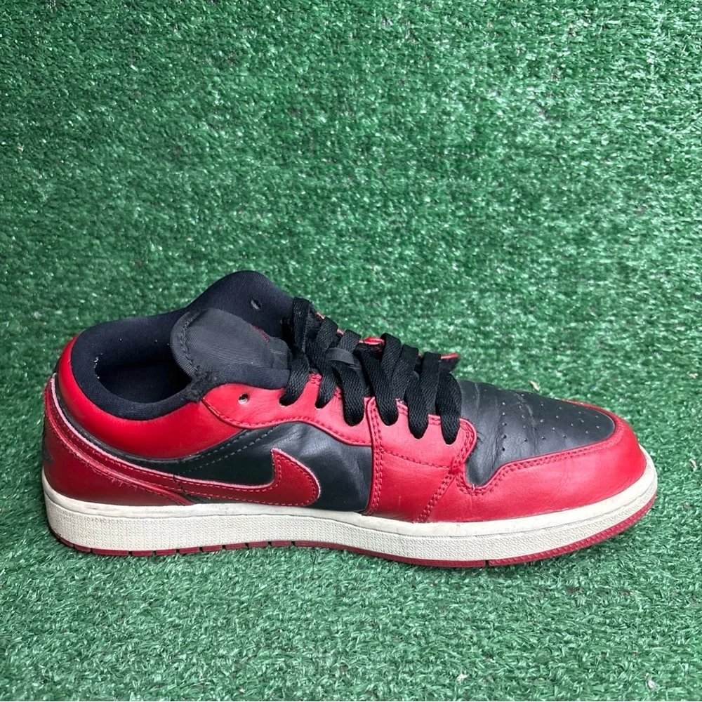 Air Jordan 1 Low Red Black Bred Men's Lifestyle‎ Basketball Sneakers Size 9.5